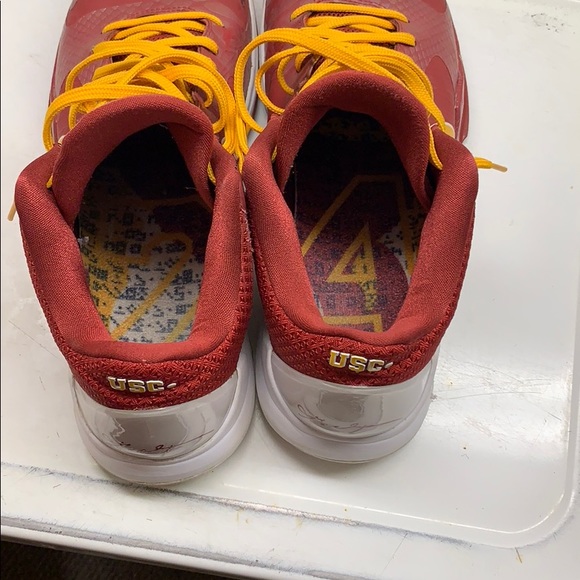 Nike zoom Kobe V (5) USC pe size 13 - Picture 3 of 4